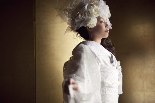 ブライダル　打掛白