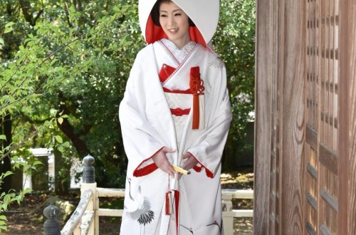 ブライダル 打掛白