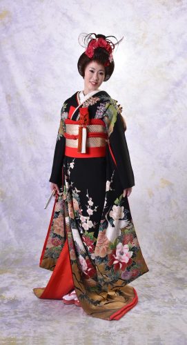 ブライダル　振袖黒　日本髪